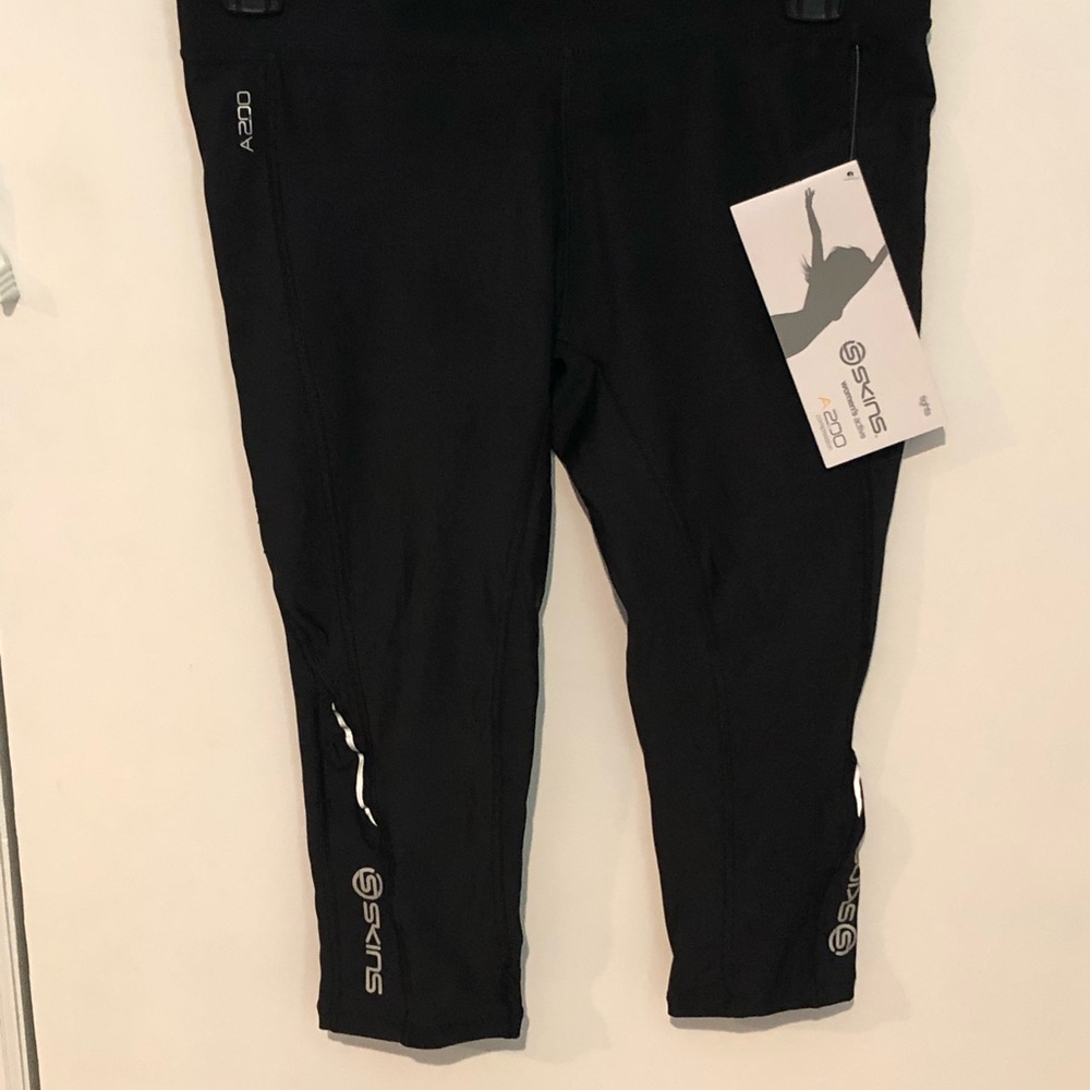 Women’s compression capri length